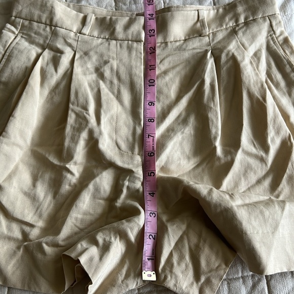 Mango Tan Pleated Shorts - Picture 4 of 10